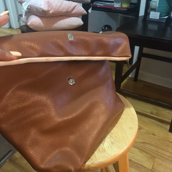 Handbag - Picture 3 of 3